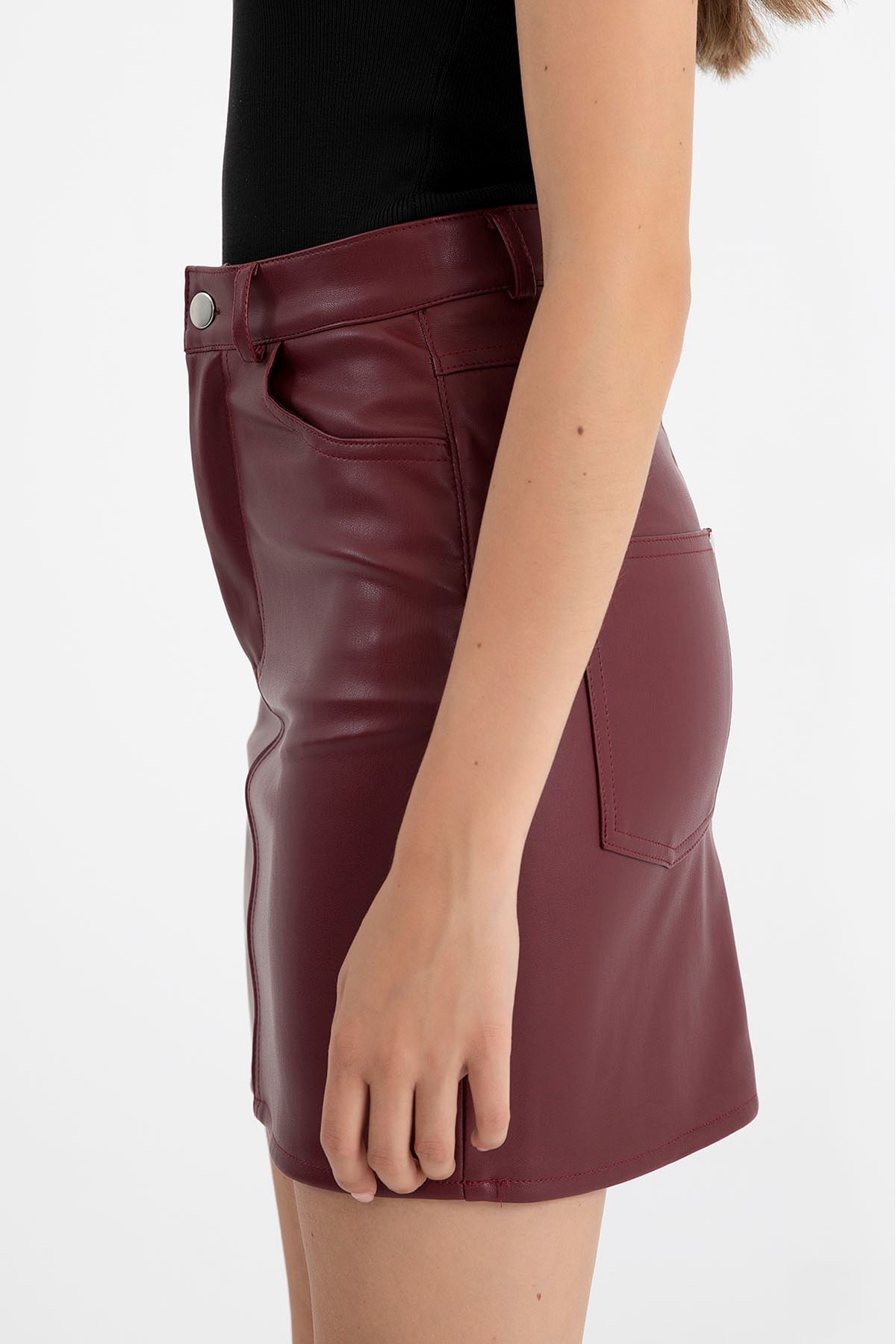 Kısa Deri Etek-Bordo