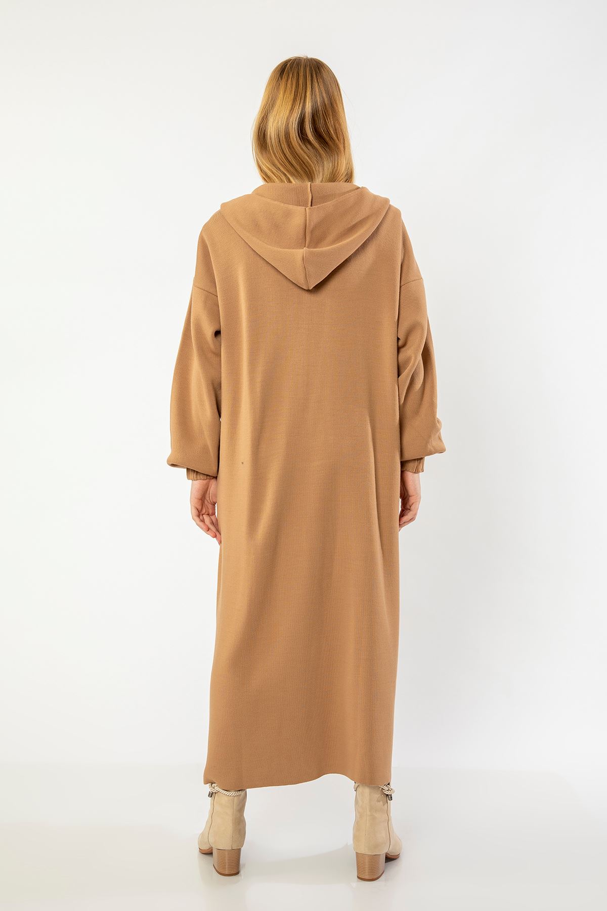 Uzun Kapşonlu Hırka-Camel