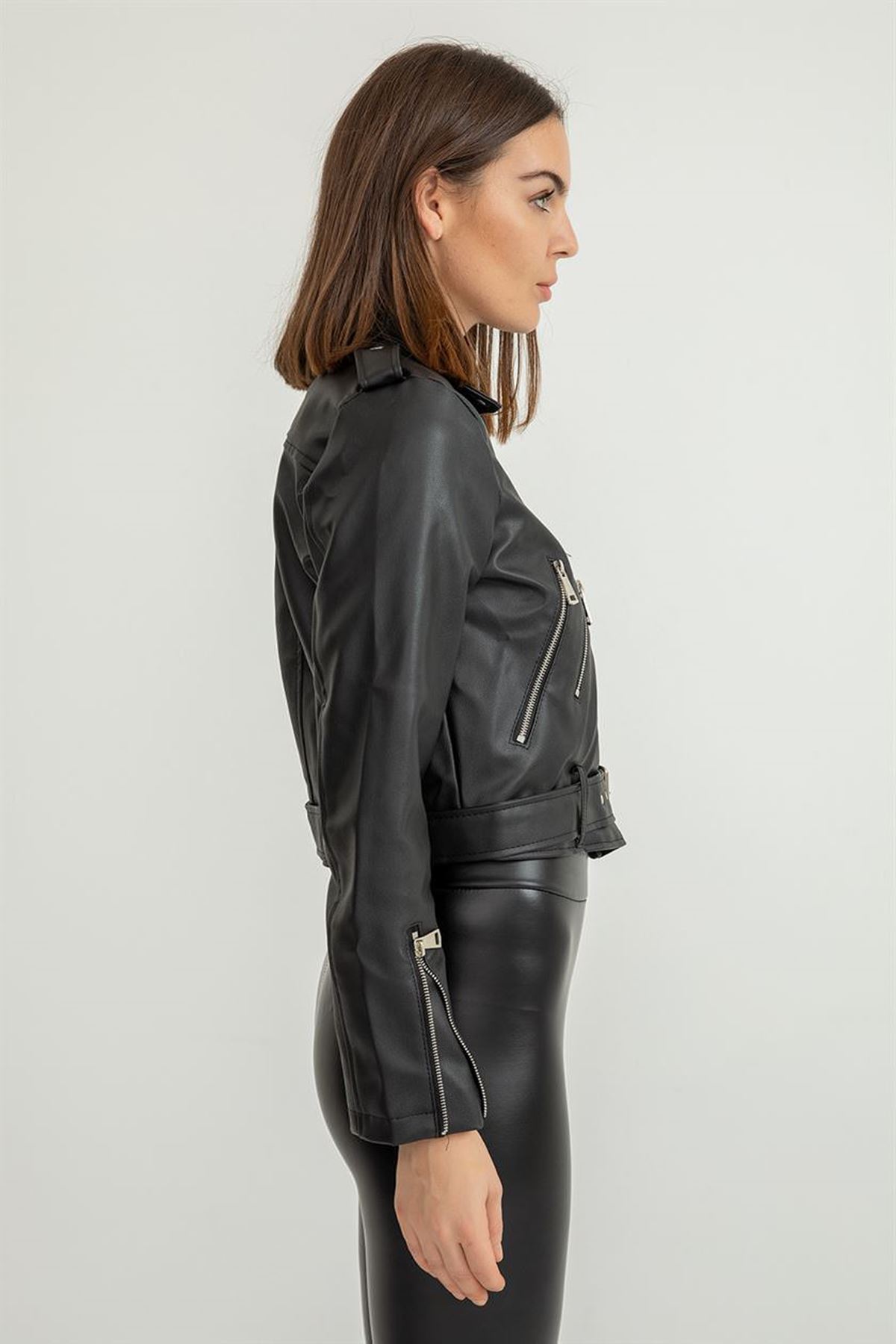 Kemerli Deri Ceket-Siyah