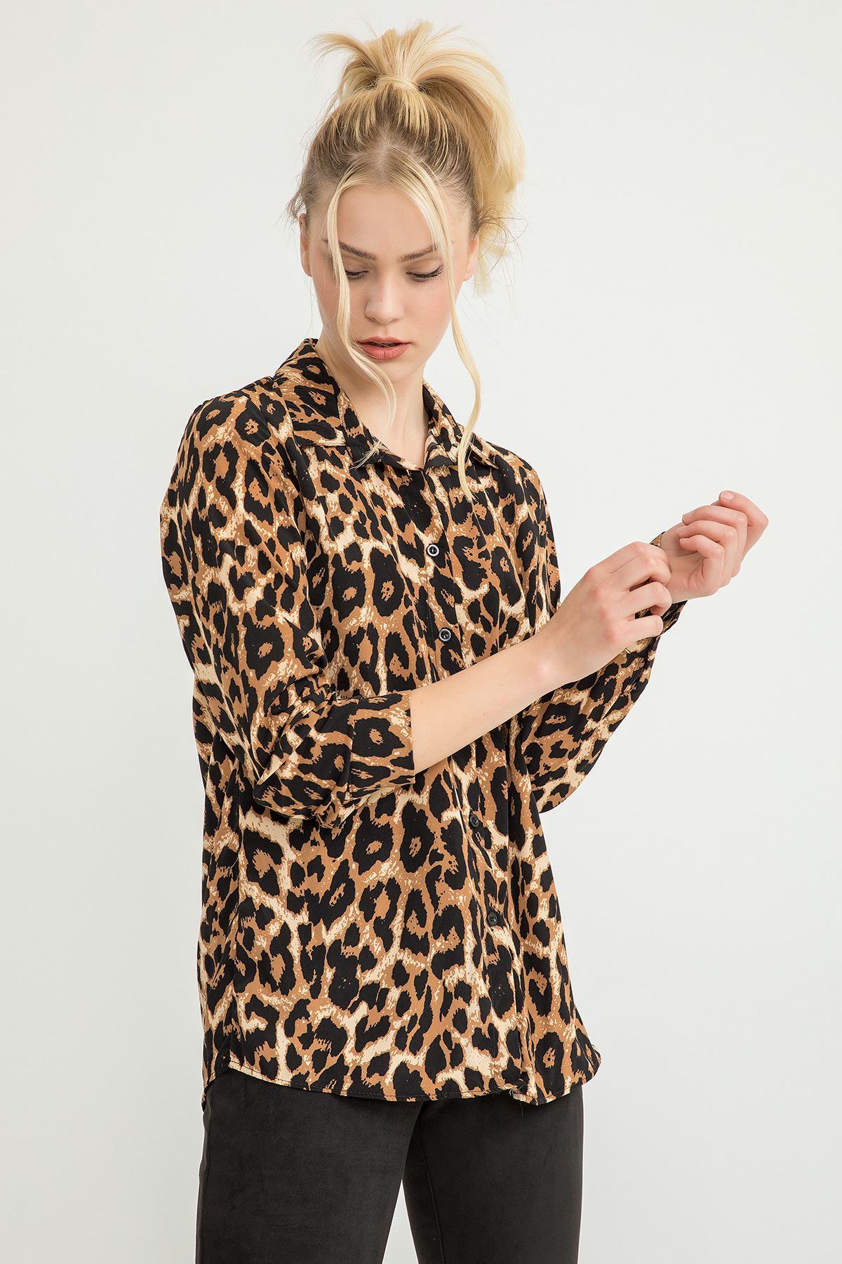 Leopar Desen Klasik Gömlek-Kahve
