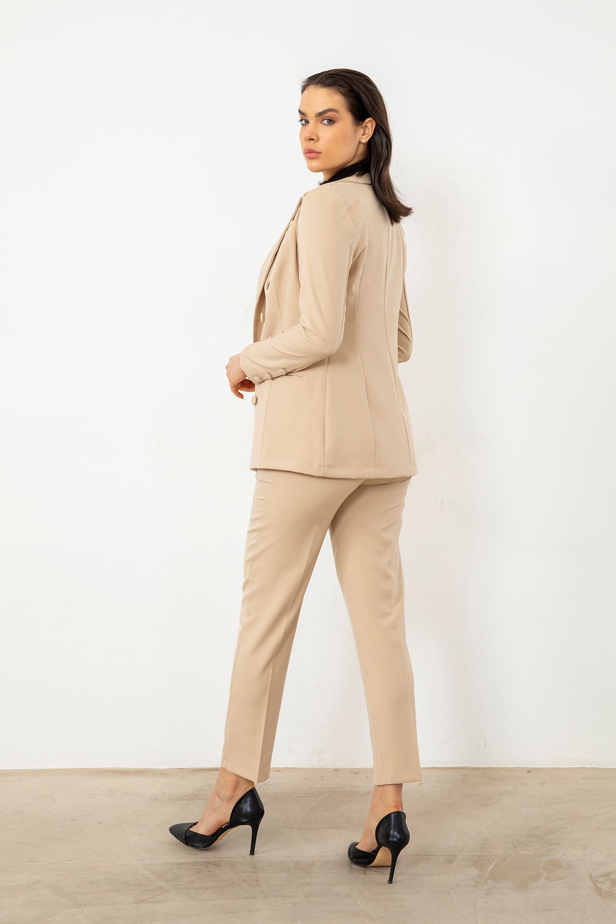 Yelekli Ceket Takım-Bej