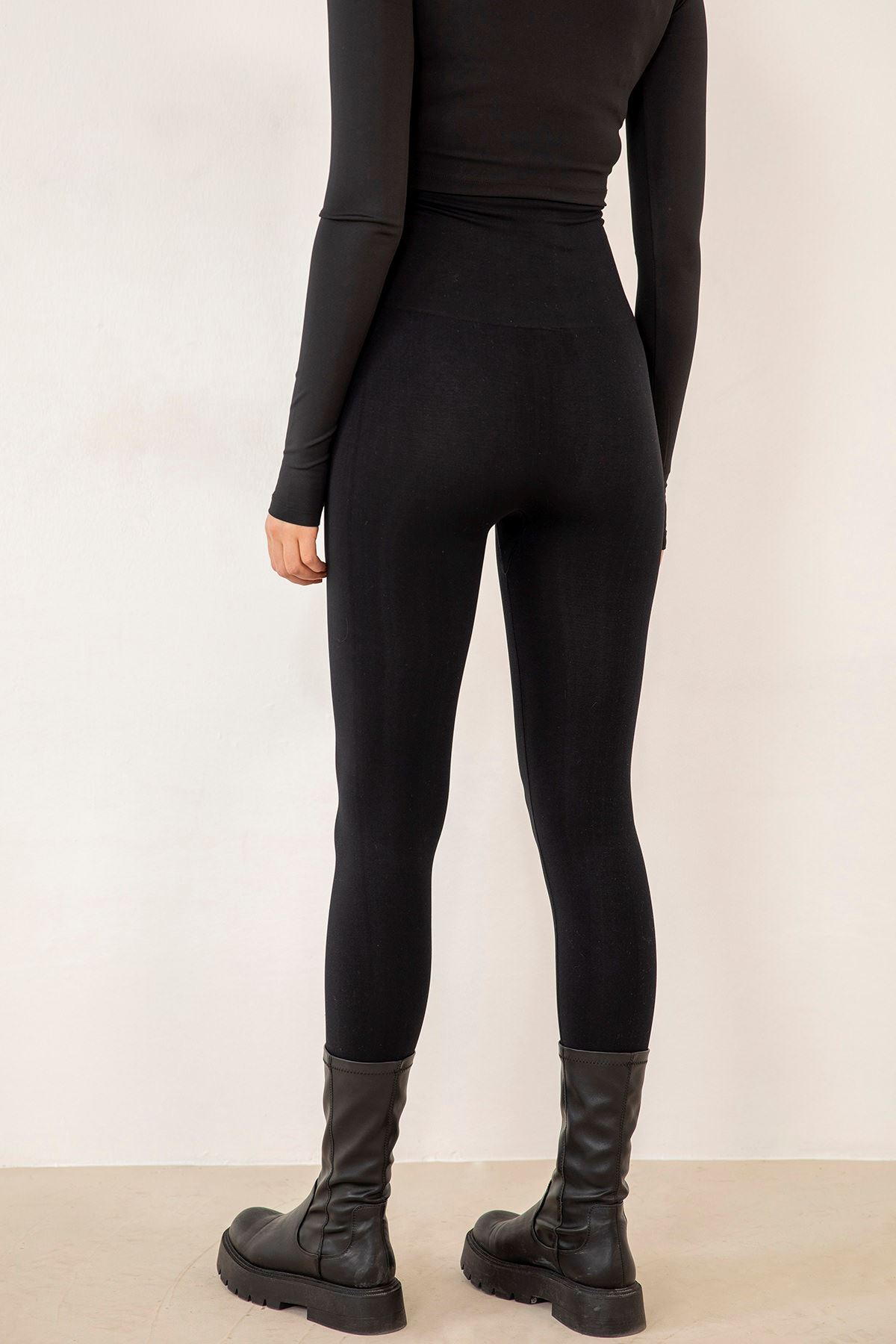 Toparlayıcı Tayt-Siyah