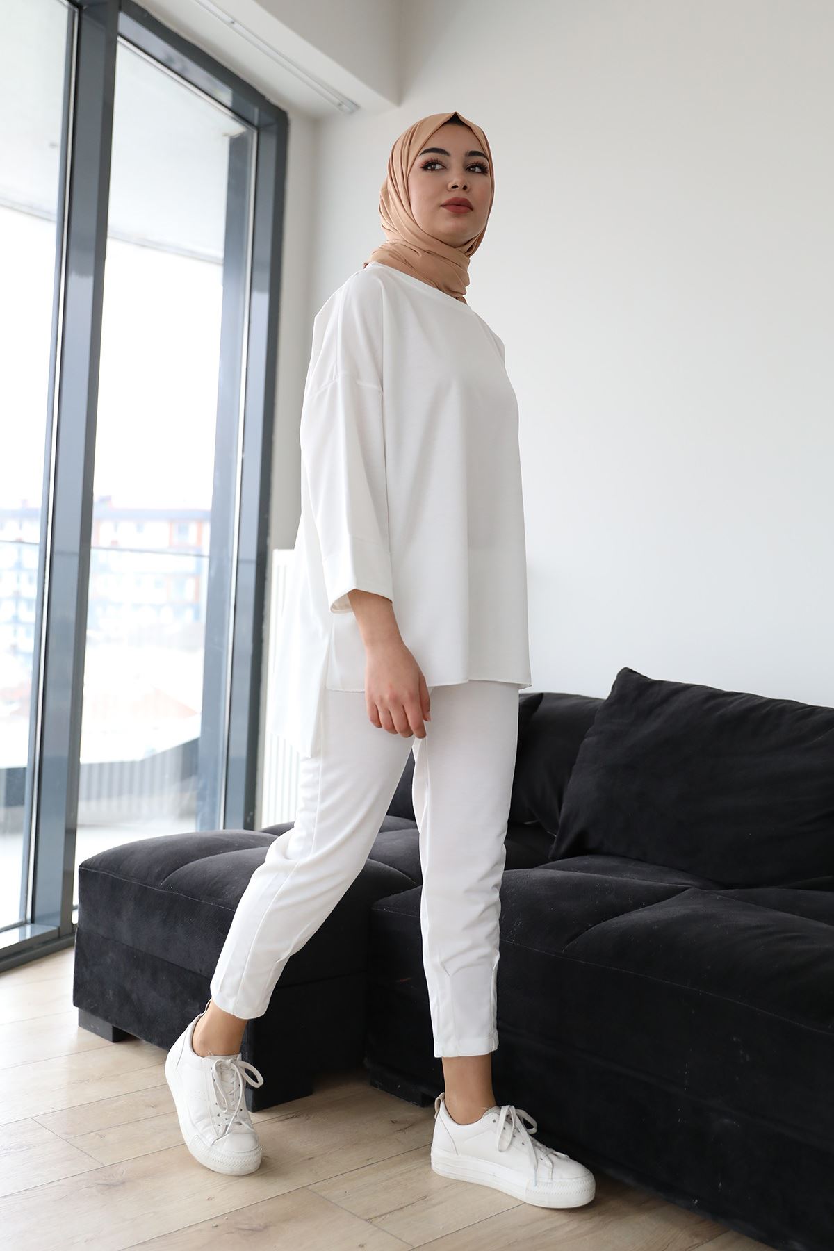 Salaş İkili Takım-Beyaz