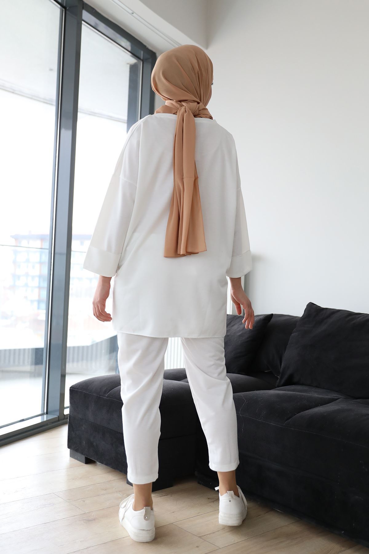 Salaş İkili Takım-Beyaz