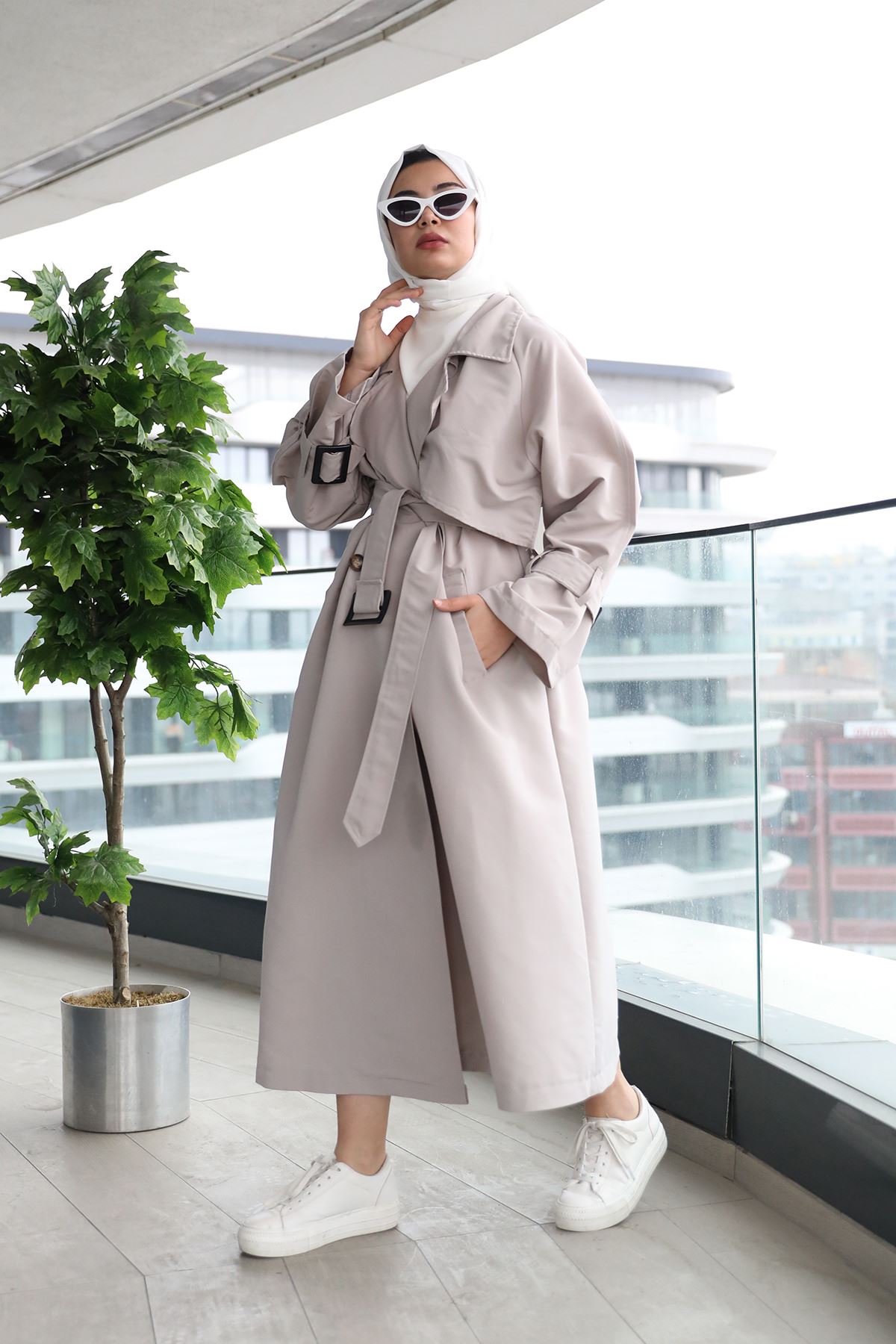 Kemerli Uzun Trençkot-Gri