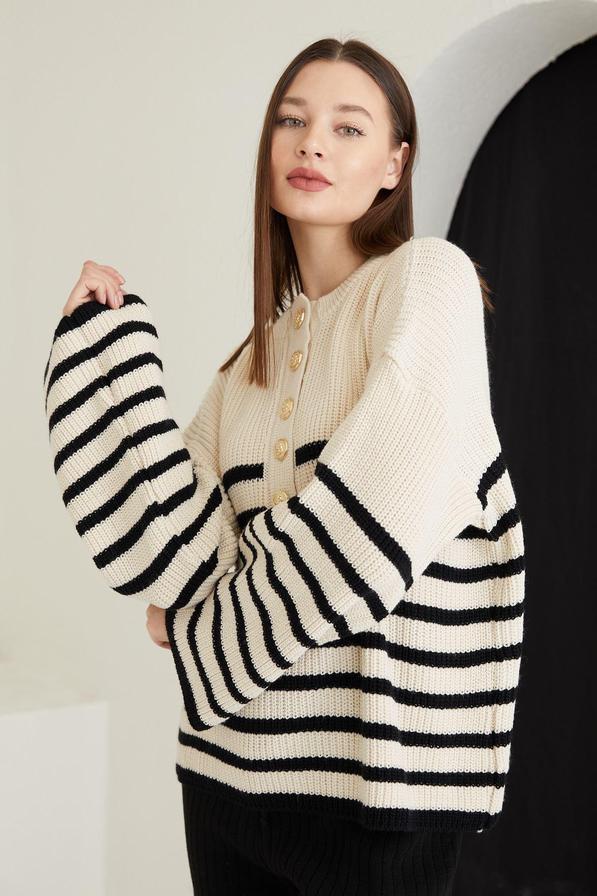 Düğmeli Triko Kazak-Ekru