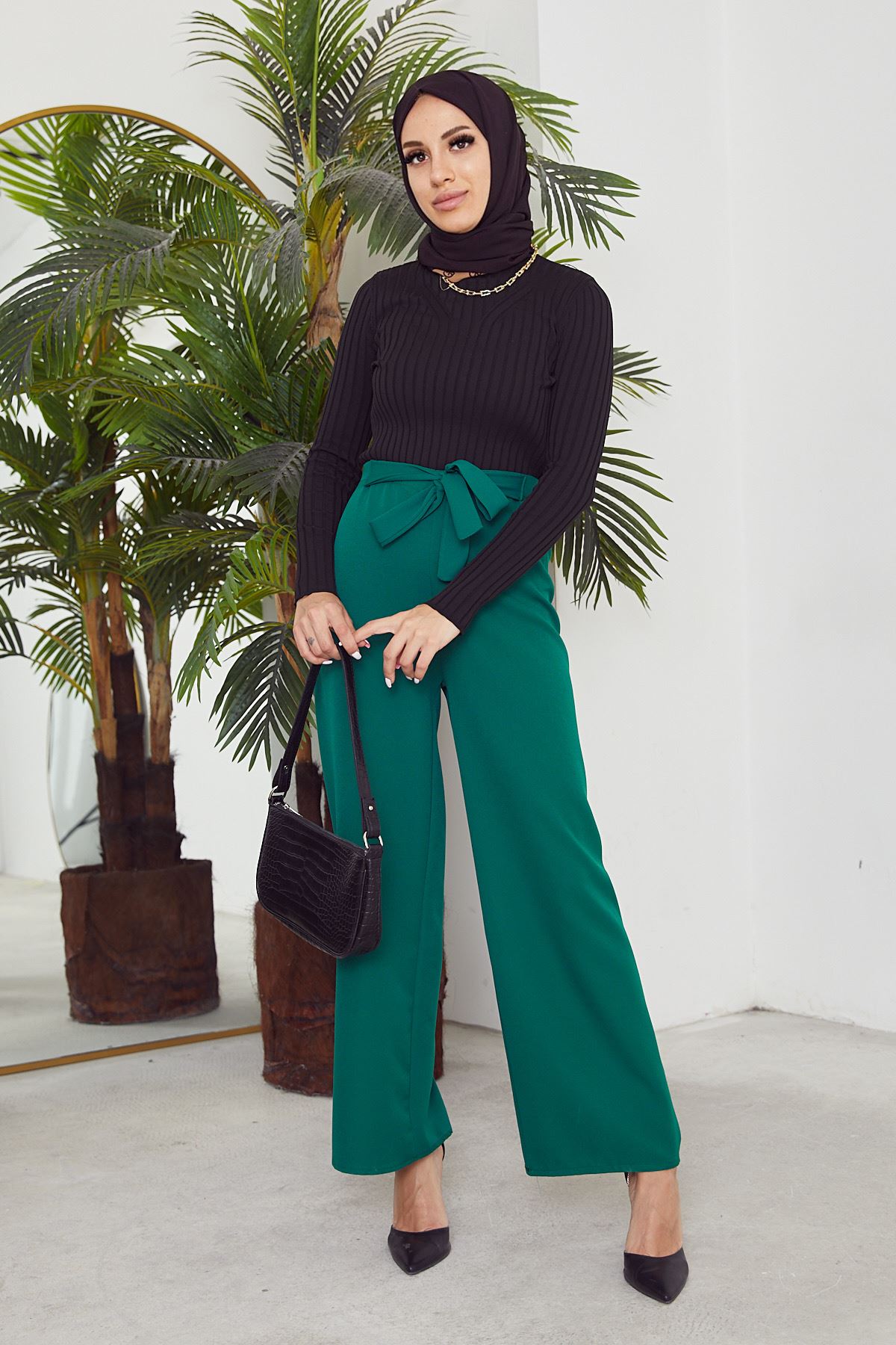 Bel Lastik Detaylı Bol Pantolon-Zümrüt Yeşili