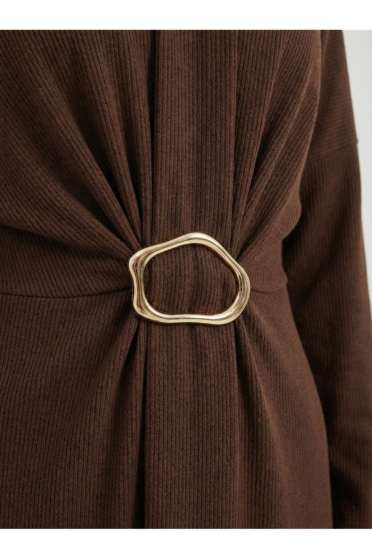 Toka Detay Elbise-Kahve