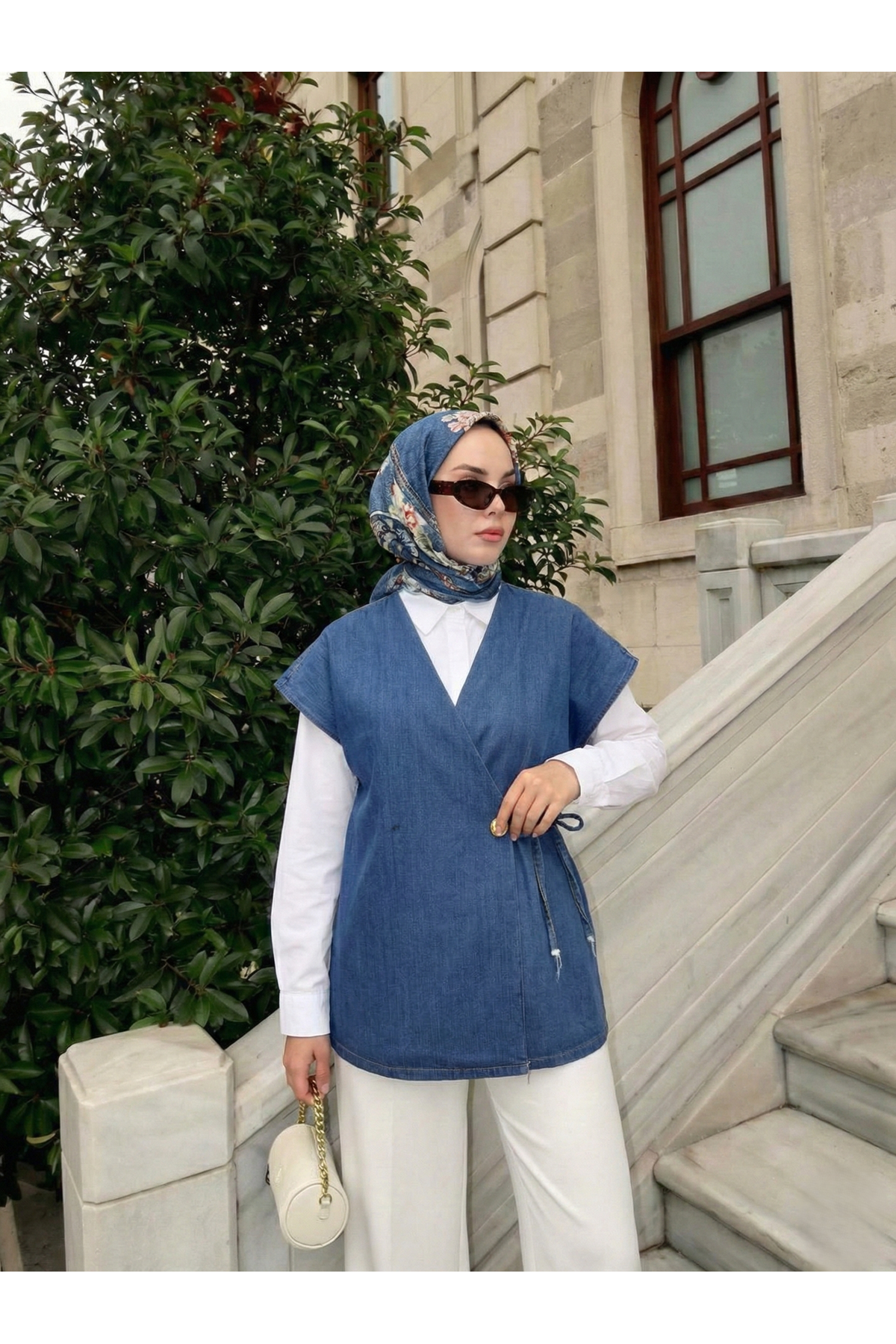 Ön Bağlamalı Düğme Detay Kot Yelek-Mavi