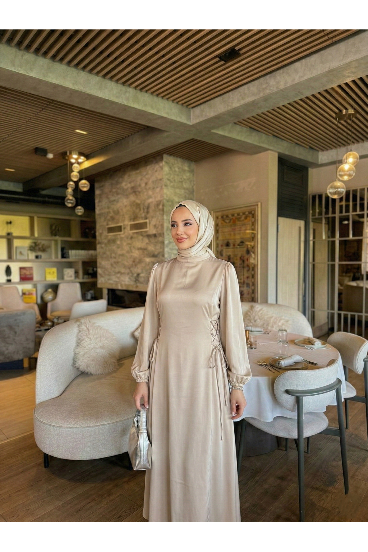 Yanlar Birit Bağlamalı Elbise-Taş