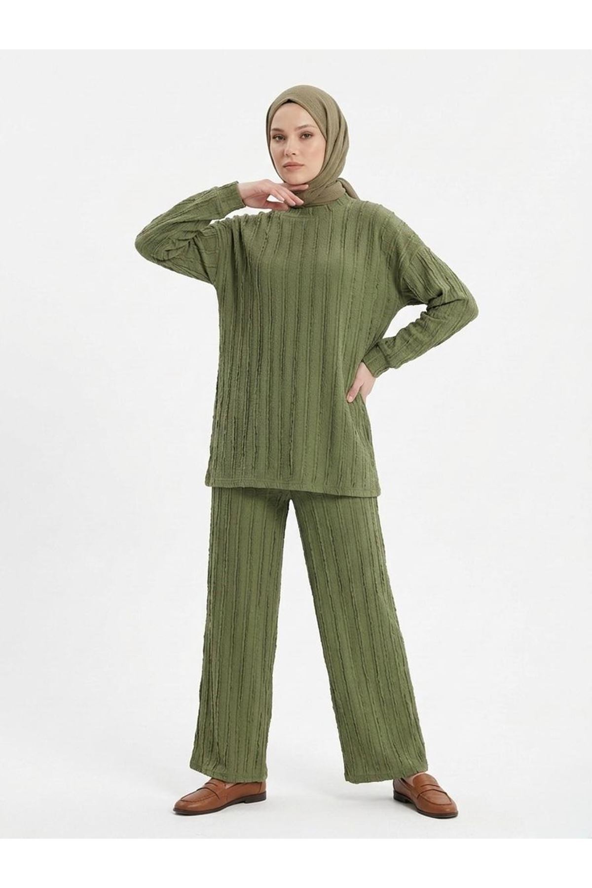 Pilise Dokulu Kemerli Pantolonlu Takım-Haki