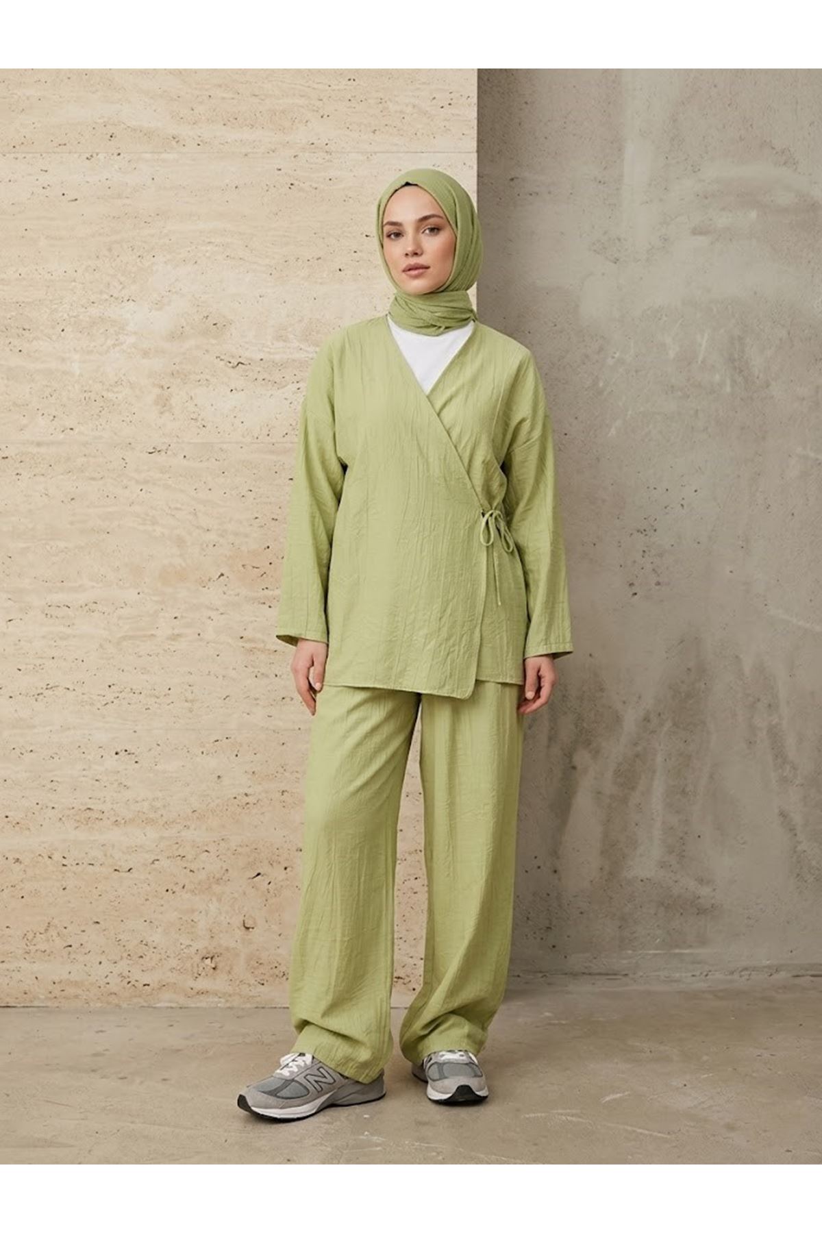 Yan Bağlamalı Çilek Takım-YAĞ YEŞİLİ