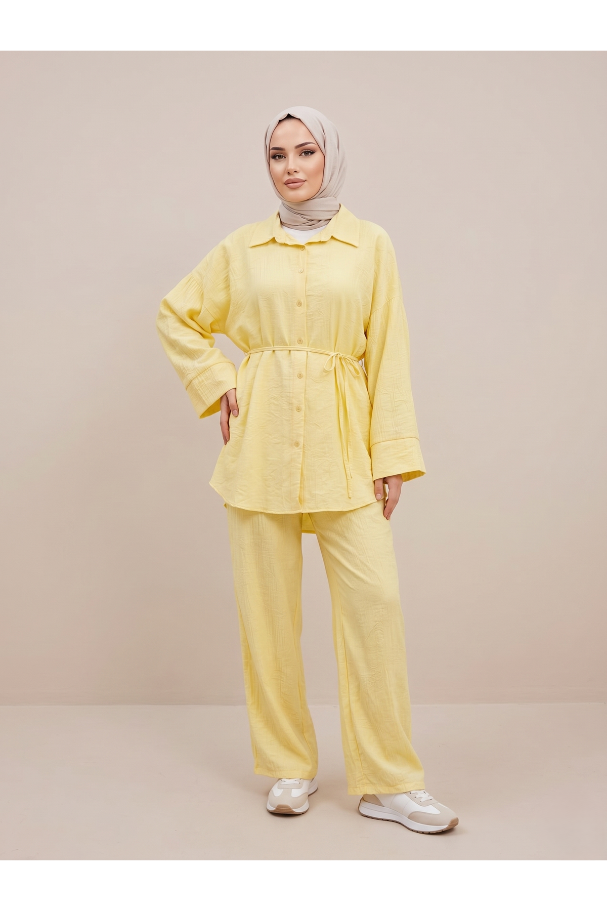 Takma Manşet Pantolonlu Takım-Sarı