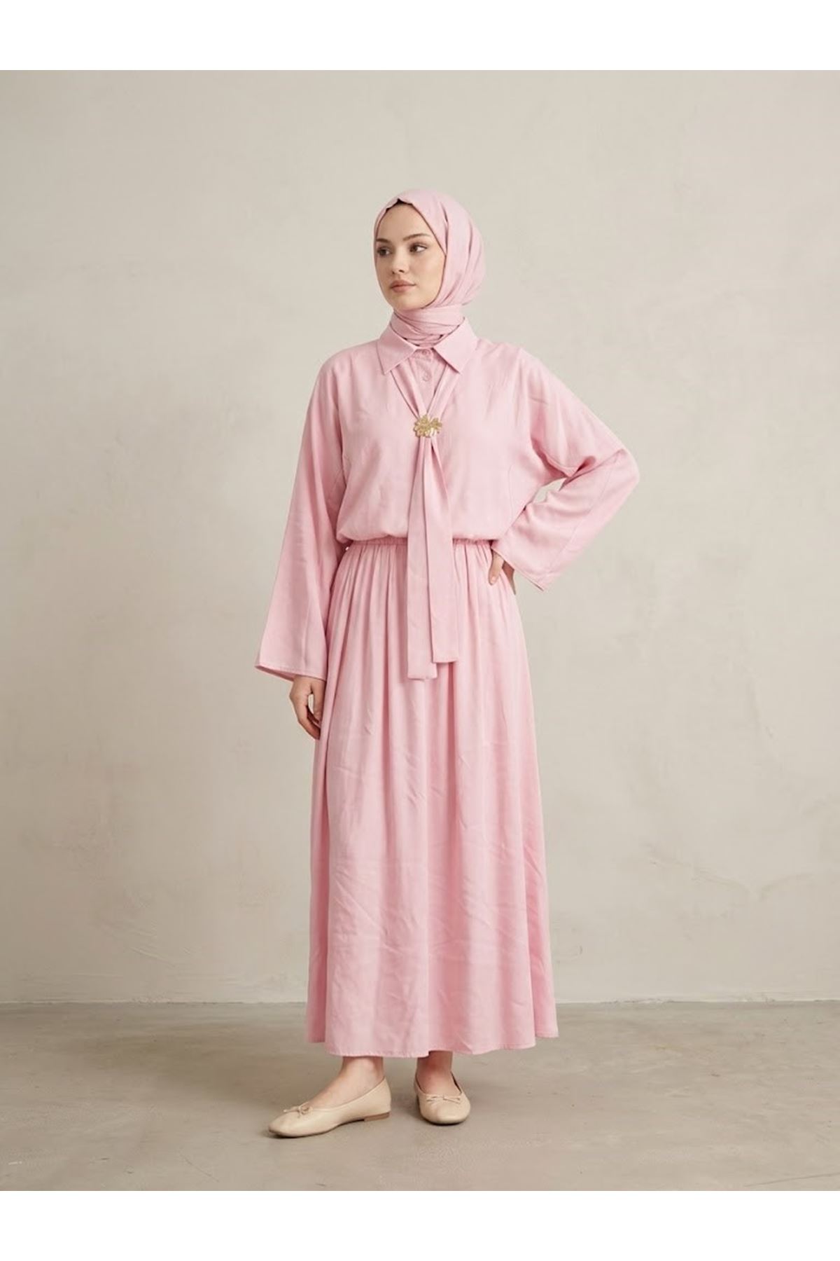 Kup Kesimli Etekli Takım-Pembe
