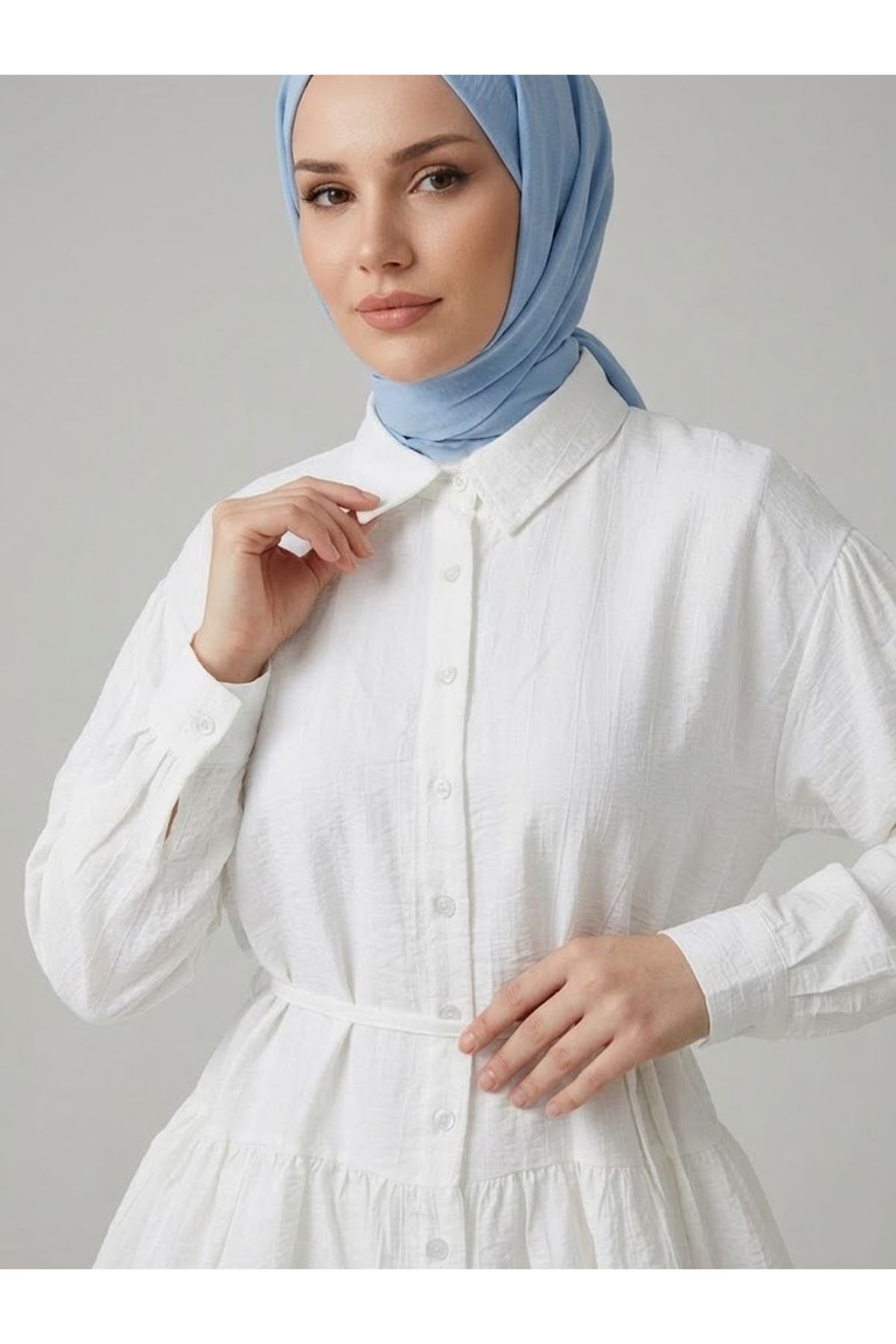 Büzgülü Etekli Çilek Takım-Ekru