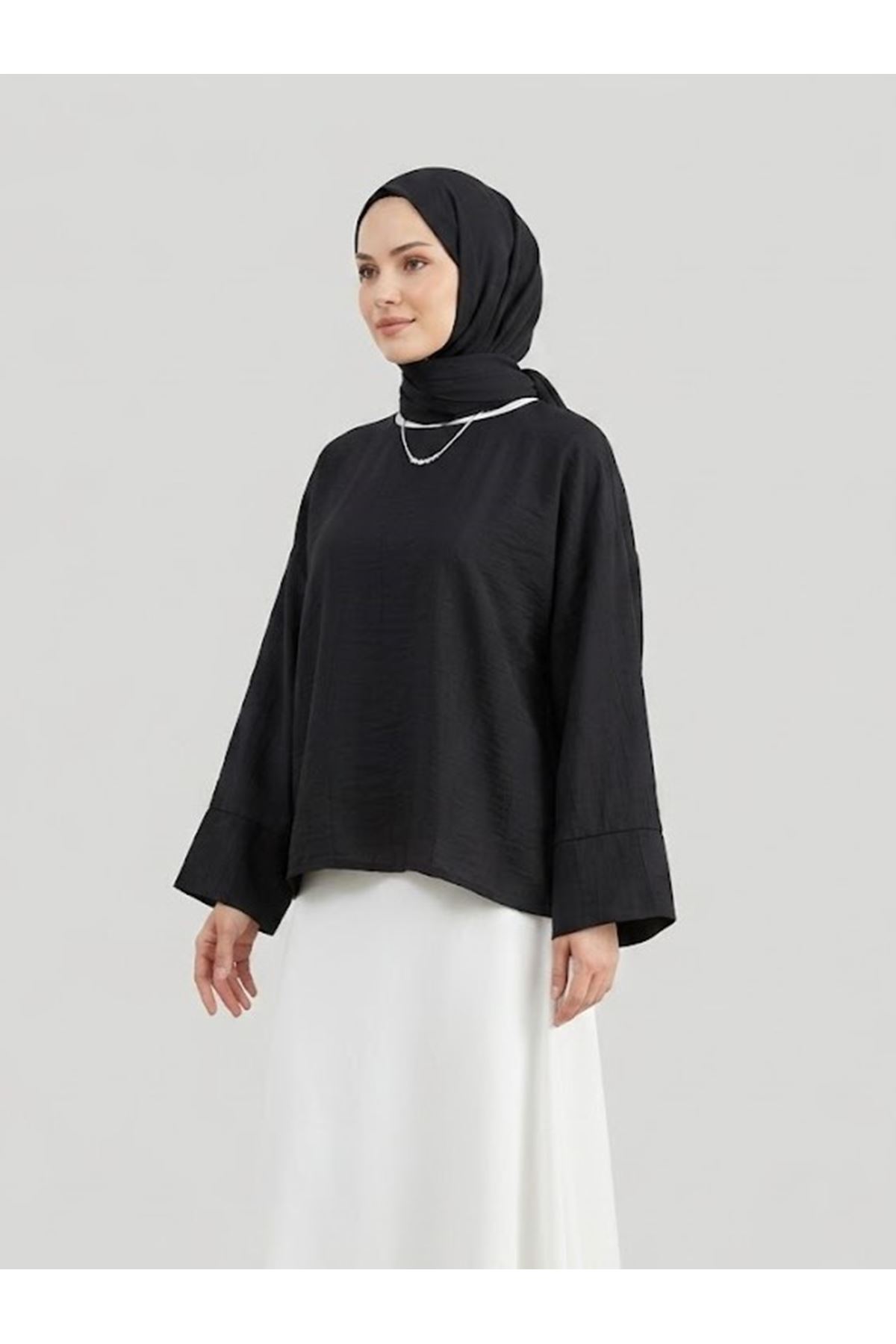 Geniş Takma Manşet Tunik-Siyah