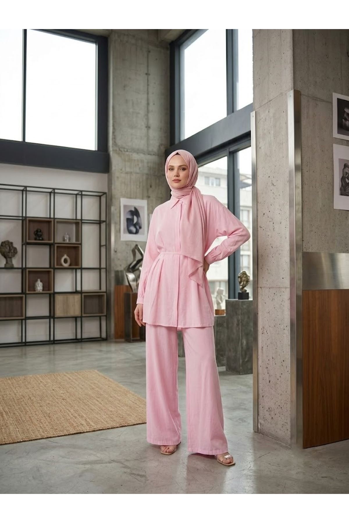 Ön Arka Pileli Pantolonlu Takım-Pembe