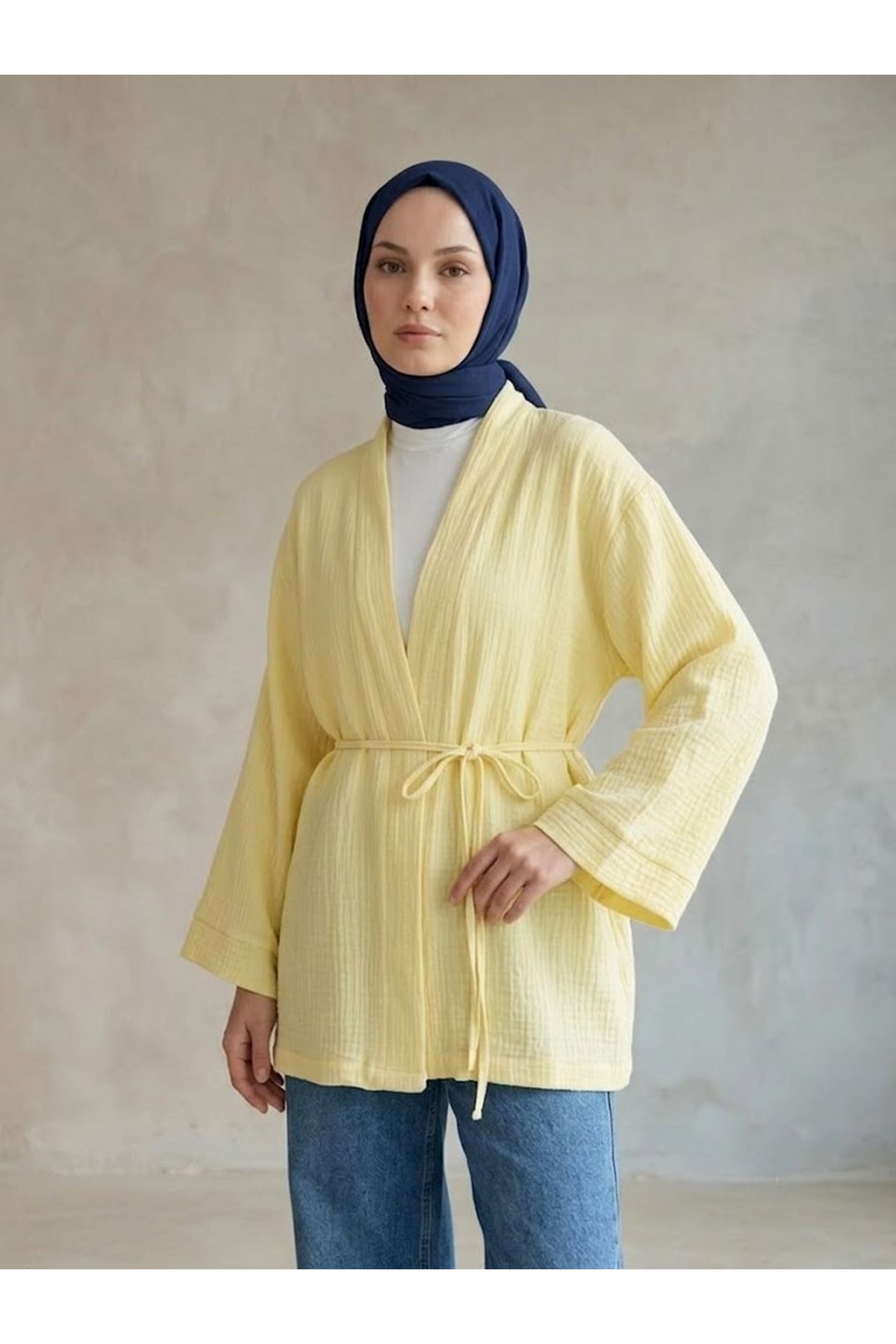 Yaka Bantlı Müslin Hırka-Sarı