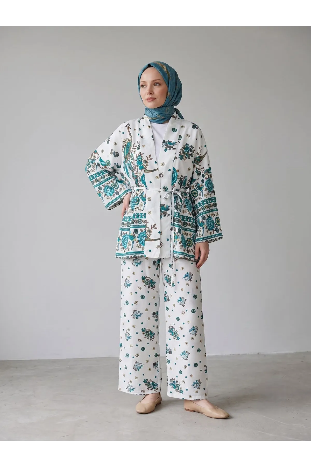 Desenli Viskon Kimono Takım-Color