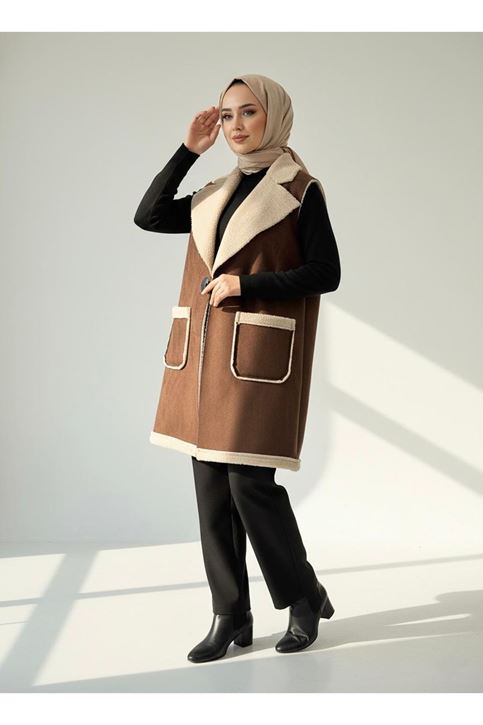 Deri Düğme Aksesuarlı Uzun Yelek-Taba