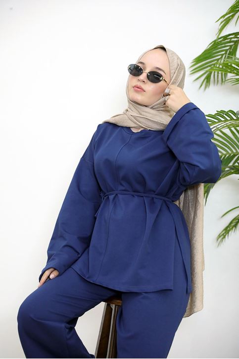 Yırtmaçlı İki İplik Pantolonlu Takım-Lacivert