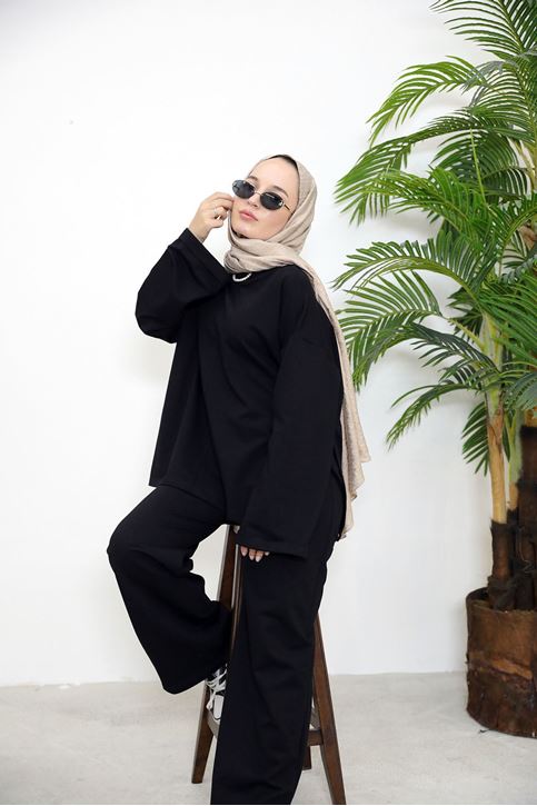 Yırtmaçlı İki İplik Pantolonlu Takım-Siyah