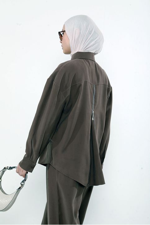 Arka Fermuar Detay Pantolonlu Takım-Kahve