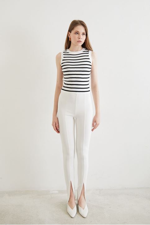 Yırtmaç Detay Pantolon-Beyaz