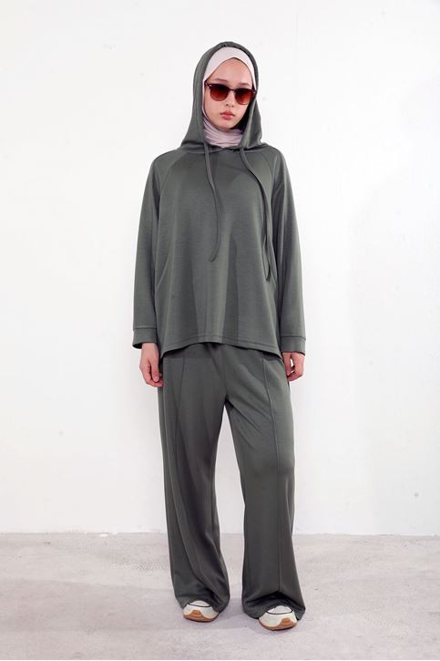 Kapşon Detay Pantolonlu Takım-Haki