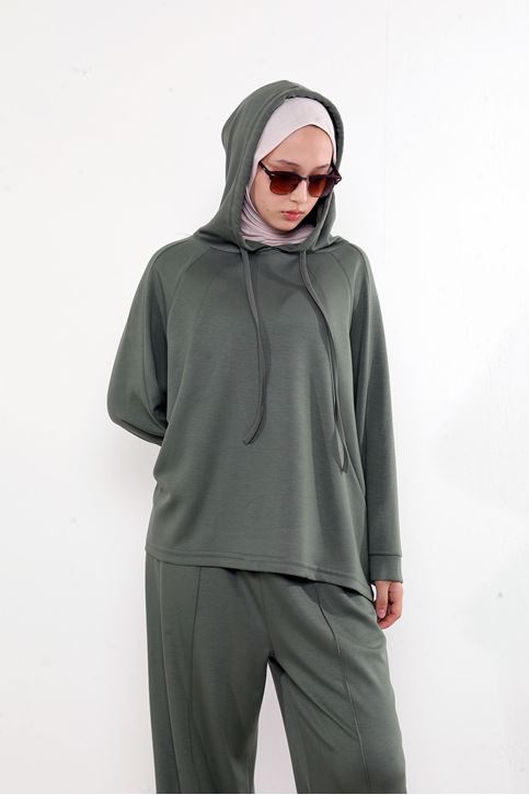Kapşon Detay Pantolonlu Takım-Haki
