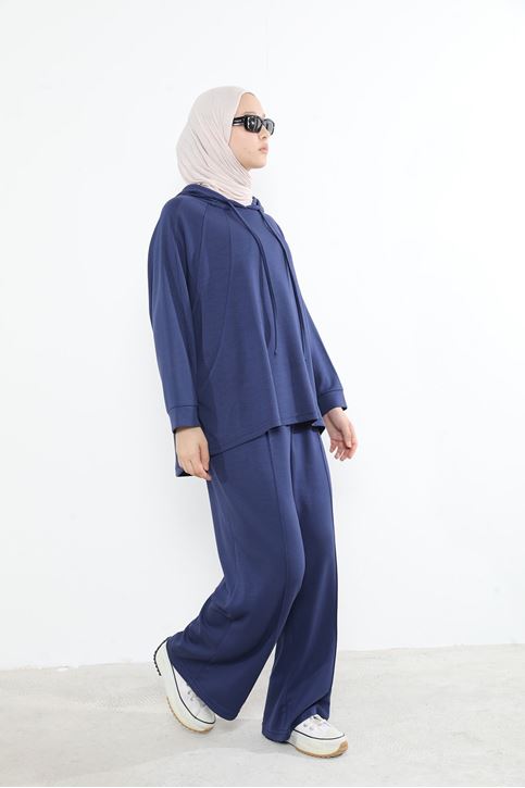 Kapşon Detay Pantolonlu Takım-Lacivert