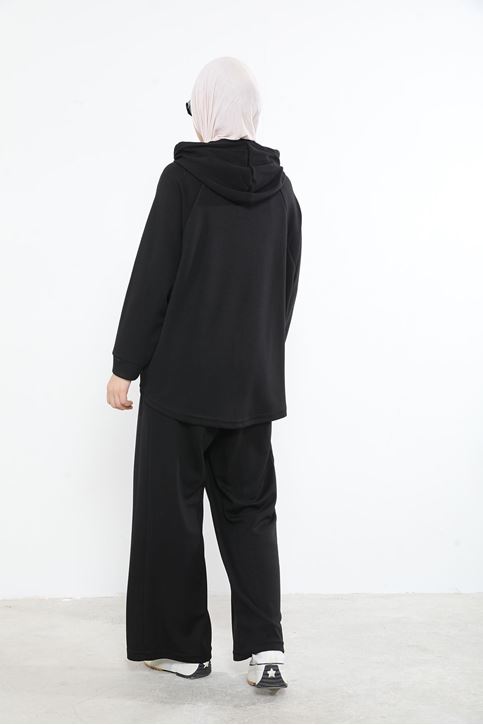 Kapşon Detay Pantolonlu Takım-Siyah