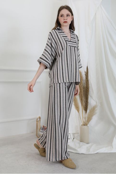 V Yaka Keten Takım-Siyah