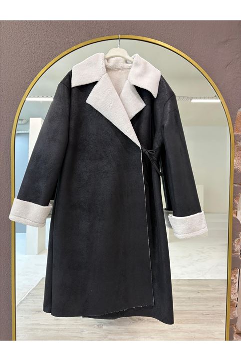 Uzun Boy Yan Bağlamalı Manşet Detaylı Kaban-Siyah