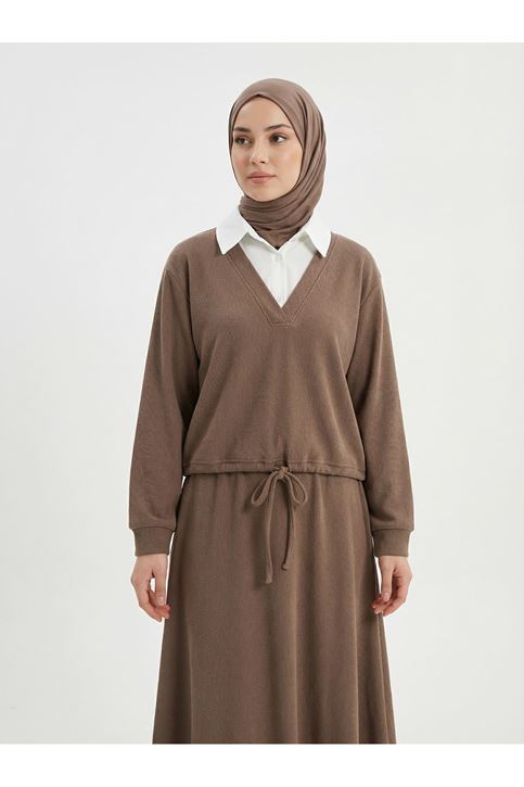 Beyaz Yaka Detaylı Örme Triko Takım-Vizon