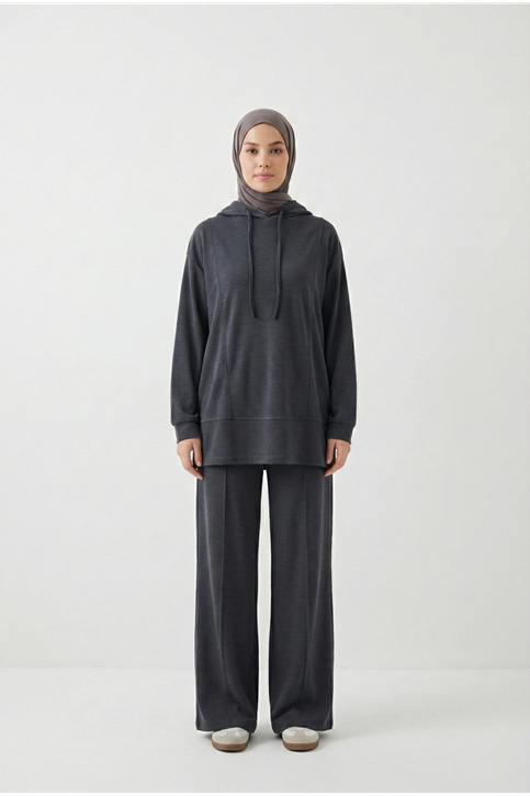 Kapşonlu Ön Parçalı Pantolonlu Takım-Siyah