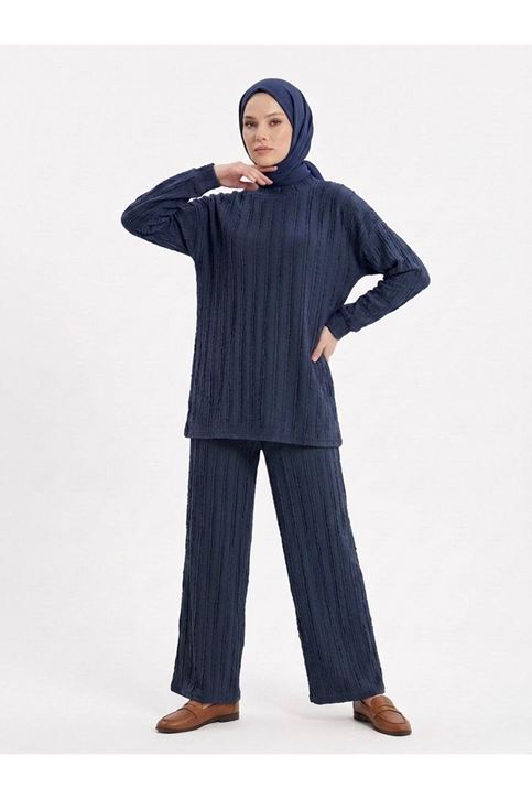 Pilise Dokulu Kemerli Pantolonlu Takım-Lacivert