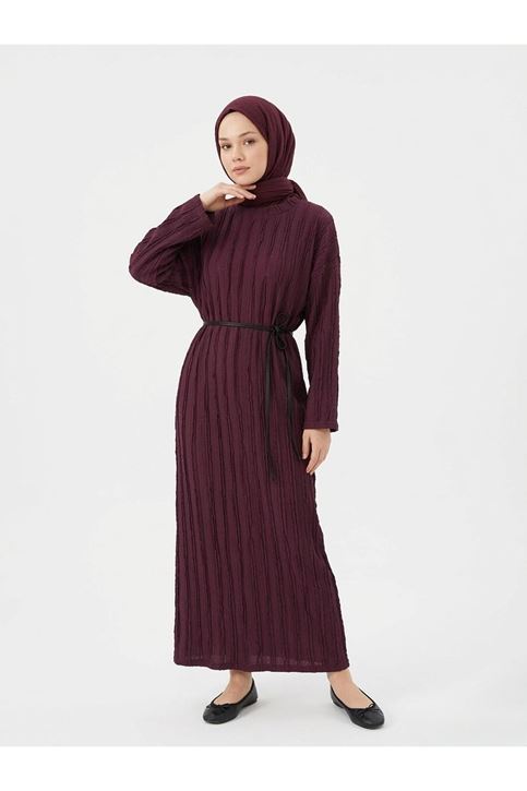 Pilise Dokulu Kemer Detay Elbise-Bordo