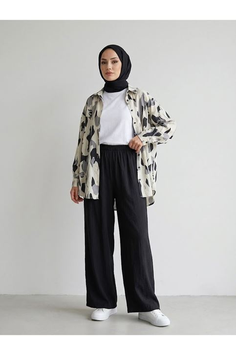 Bol Paça Çilek Pantolon-Siyah