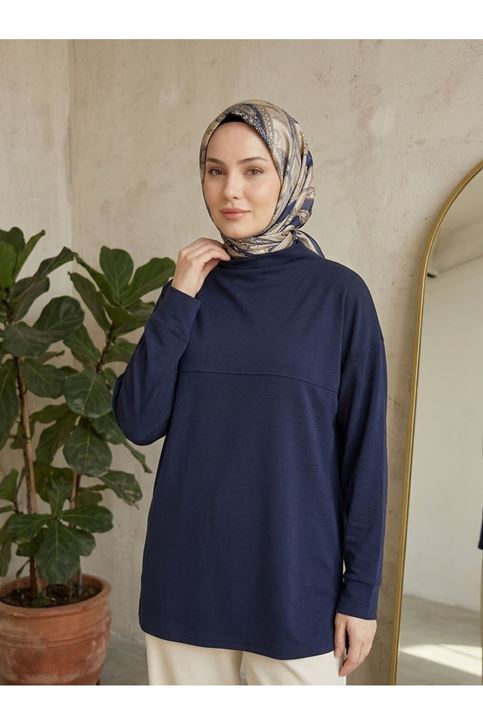 Yarım Yaka Ön Robalı Yırtmaçlı Tunik-Lacivert