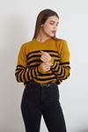 Bisiklet Yaka Çizgili Crop-Hardal