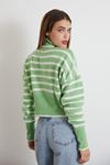 Salaş Balıkçı Crop-Mint