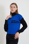 Balıkçı Yaka Yazılı Crop-Saks